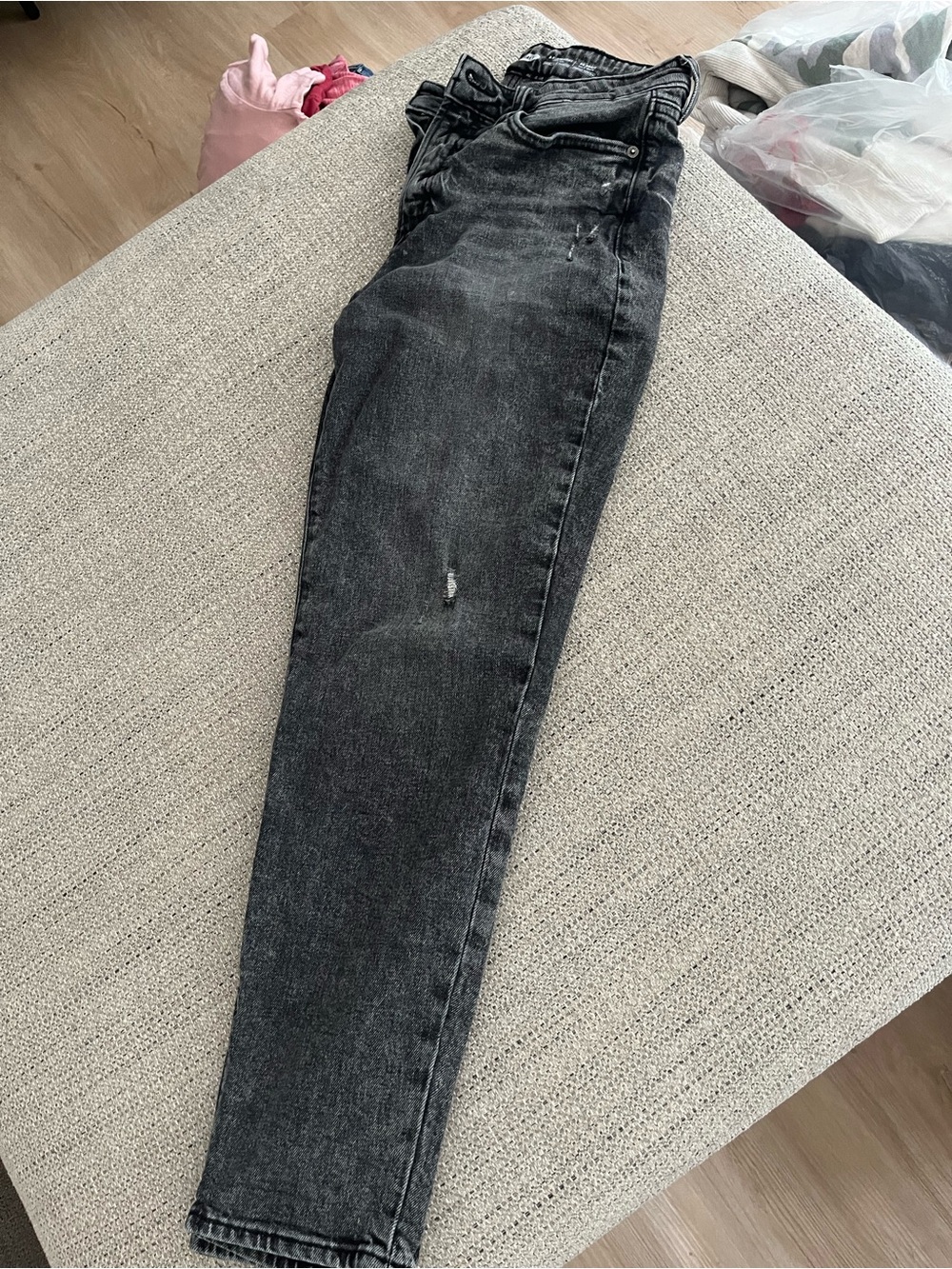 Old Navy Women's Straight Leg Jeans - Washed Black